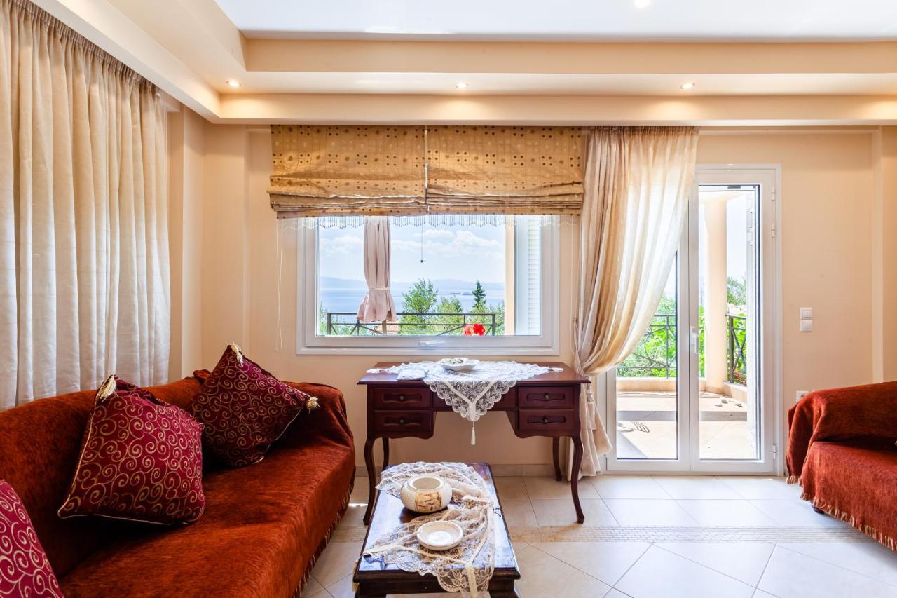 Verga Majestic Sunsets - Elegant & Secluded Retreat 칼라마타 외부 사진